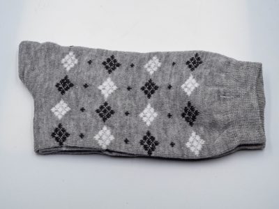Ανδρικές κάλτσες κοστουμιού γκρί με σχέδιο ρόμβους