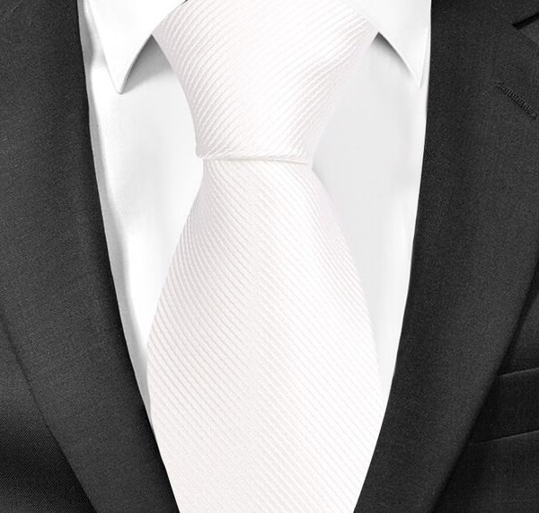 Κλασσική ανδρική γραβάτα με λαιμόκοψη, λευκή