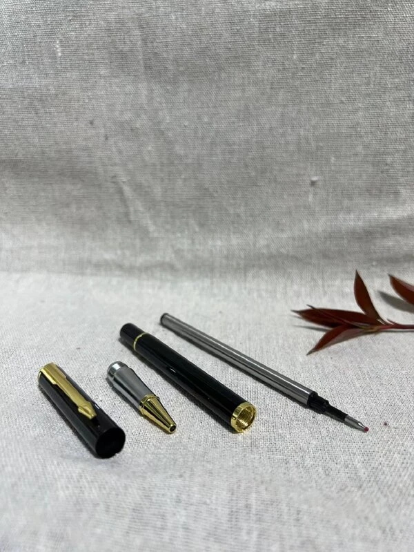 Πολυτελές ανδρικό μεταλλικό στυλό από ανοξείδωτο ατσάλι Μαύρο Χρυσο