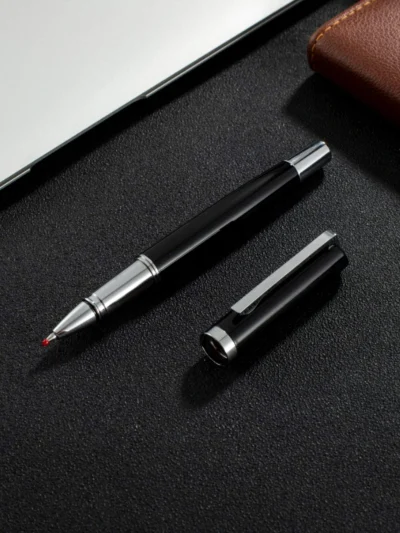 Φορητό μοντέρνο στυλό ασημί μαύρο