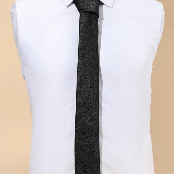 Ανδρική γραβάτα μαύρη ριγέ