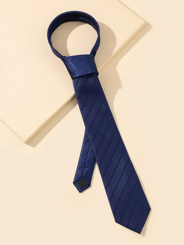 Πολυτελής μπλε ανδρική γραβάτα ριγέ