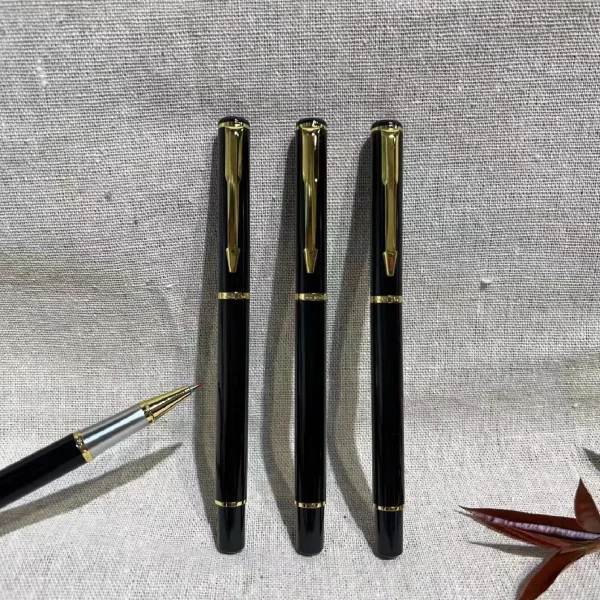 Φορητό μοντέρνο χρυσό μαύρο στυλό