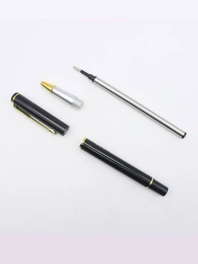 Φορητό μοντέρνο στυλό μαύρο χρυσό