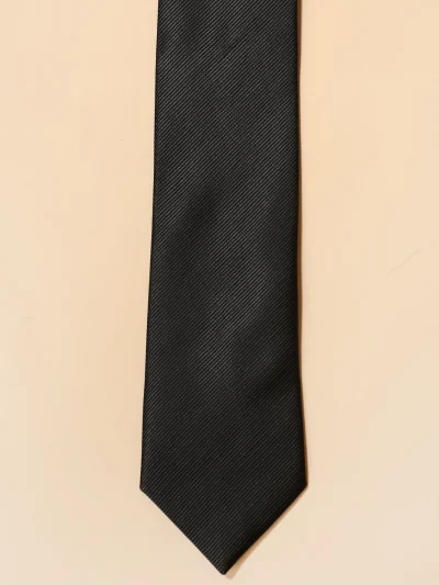 Πολυτελής ανδρική γραβάτα μαύρη
