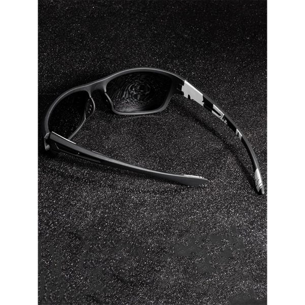 Μοντέρνα γυαλιά ηλίου black minimal